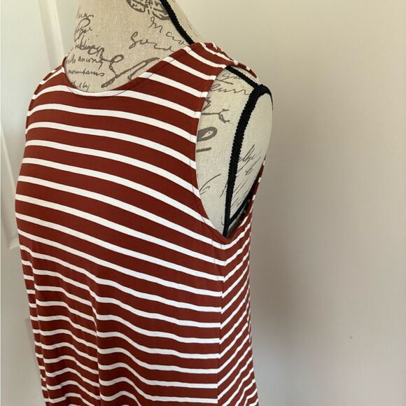 Old Navy Swing Dress - Picture 2 of 3